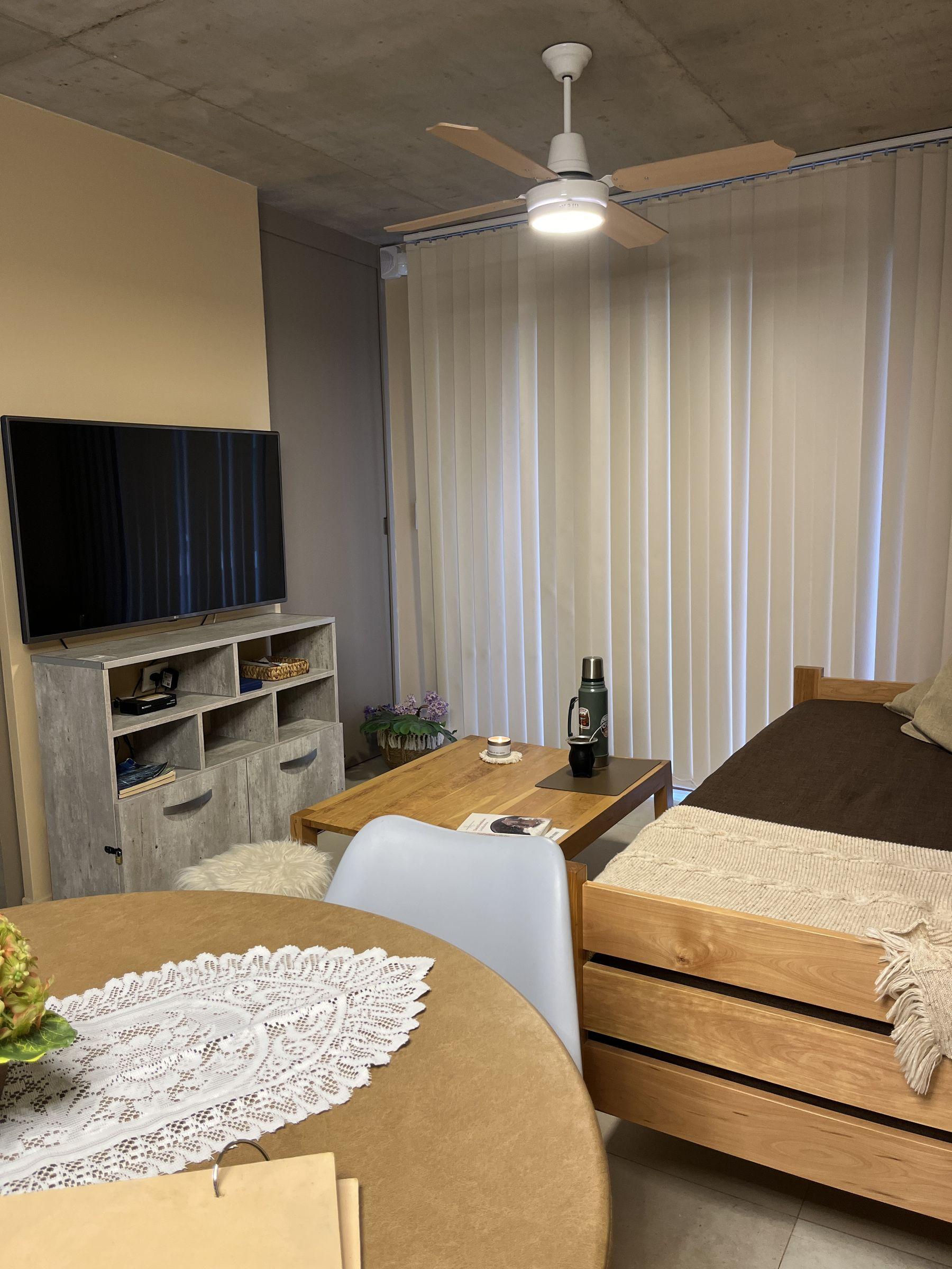 Living con Smart TV del departamento Raulí en Aliwen